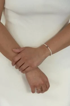 Aina rannekoru, valkoinen/hopea