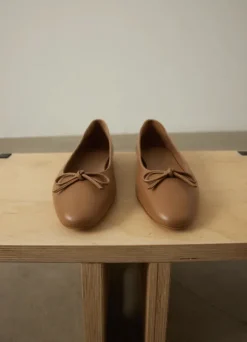 Bodil ballerinat nahkaa, cognac