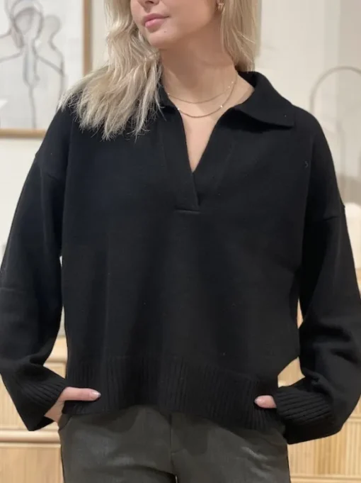 Davida - Chunky Open Collar neule, black