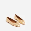 Flattered - Bodil kultaballerinat