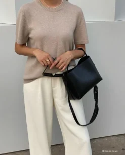 Flattered - Hedda midi handbag, black