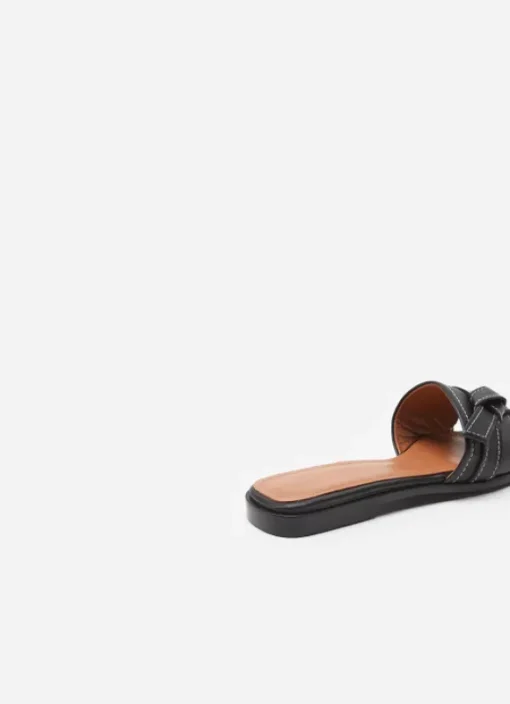 Flattered - My pistokkaat, black