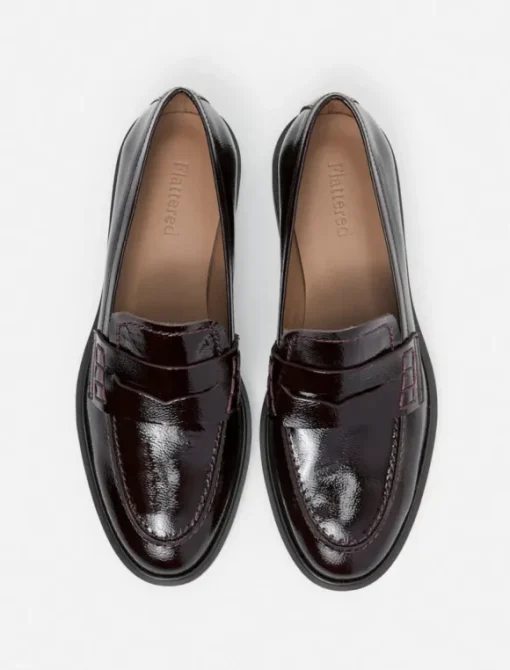 Flattered - Sara nahkaloaferit, patent burgundi
