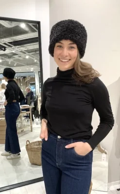 Gauhar - Faux fur tekoturkishattu, black