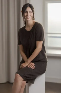 Karlia lyhythih cashmere neuletakki, dark chocolate