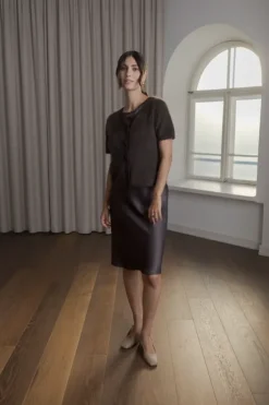 Karlia lyhythih cashmere neuletakki, dark chocolate