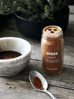 Nicolas Vahé - Spices, paprika, turmeric & cumin