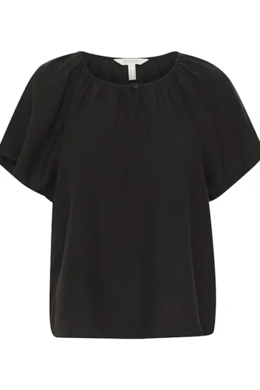 Part Two - Georgiana pusero, black