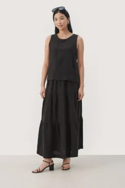 Part Two – Gerlinde toppi, black