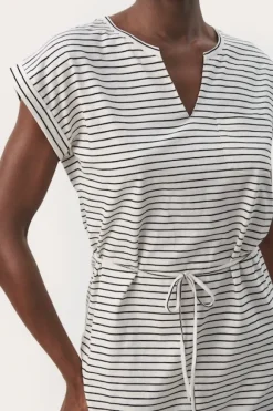 Part Two - Mabels mekko, black stripe