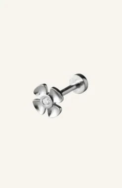 Pernille Corydon - Anemone Helix Piercing, hopea