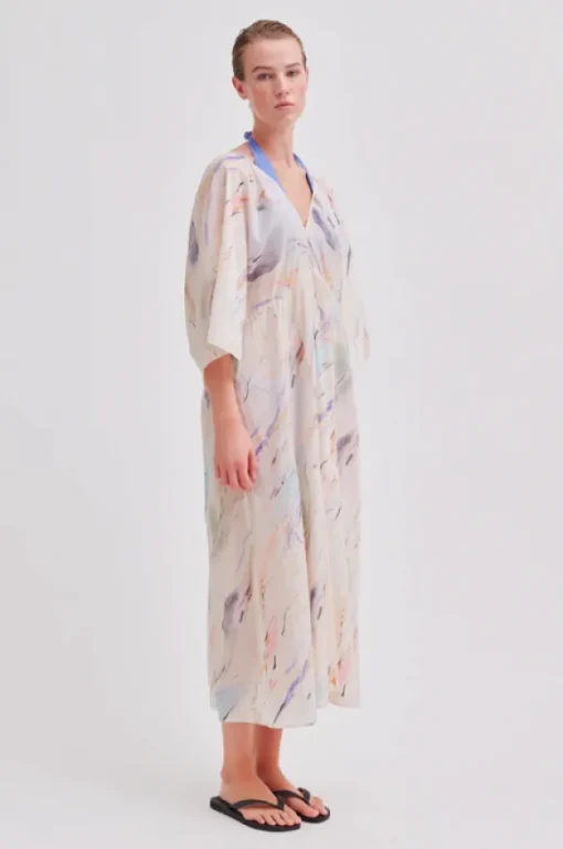 Second Female - Alex mekko, ivory cream