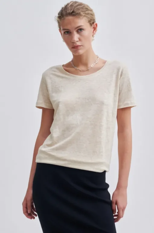 Second Female - Peony t-paita, french oak