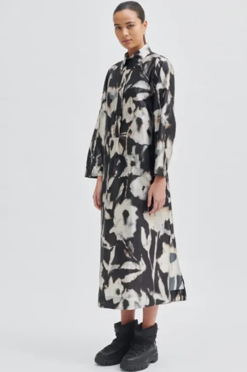 Second Female - Softly paitismekko, Black