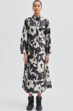 Second Female - Softly paitismekko, Black