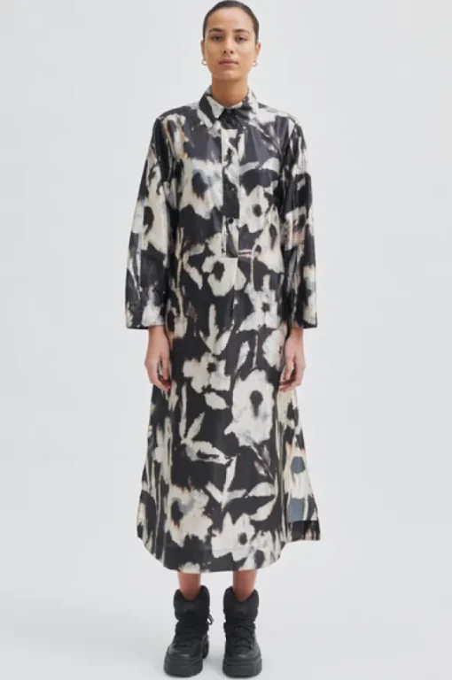 Second Female - Softly paitismekko, Black