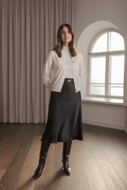 Tianna midi satiinihame, black