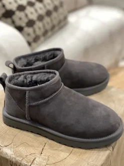 UGG - Classic ultra mini, grey