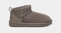 UGG - Classic ultra mini, grey