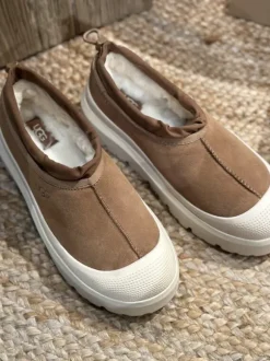UGG - Tasman miesten Weather Hyb, chestnut/whitecap