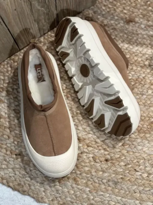 UGG - Tasman miesten Weather Hyb, chestnut/whitecap