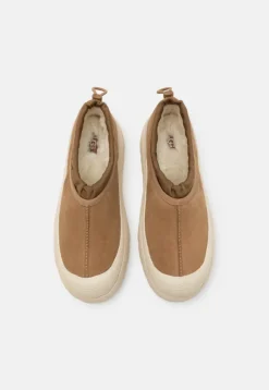 UGG - Tasman miesten Weather Hyb, chestnut/whitecap