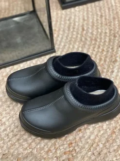 UGG - Tasman X boot, black