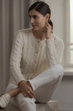 Vivianna palmikkoneuletakki, cream
