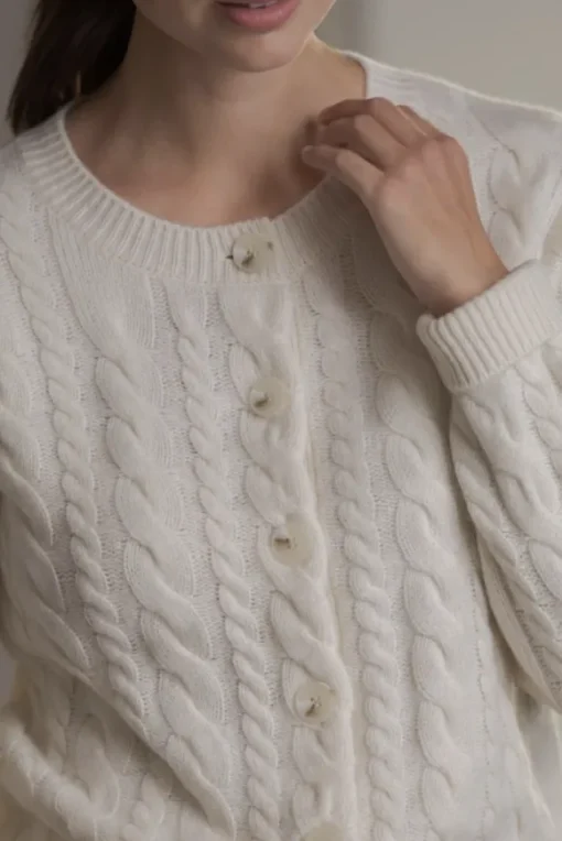 Vivianna palmikkoneuletakki, cream