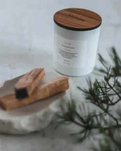 Woodness tuoksukynttilä 150g